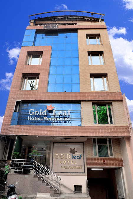 Hotel Gold Leaf - 1 Kms from City Palace & Railway Station
